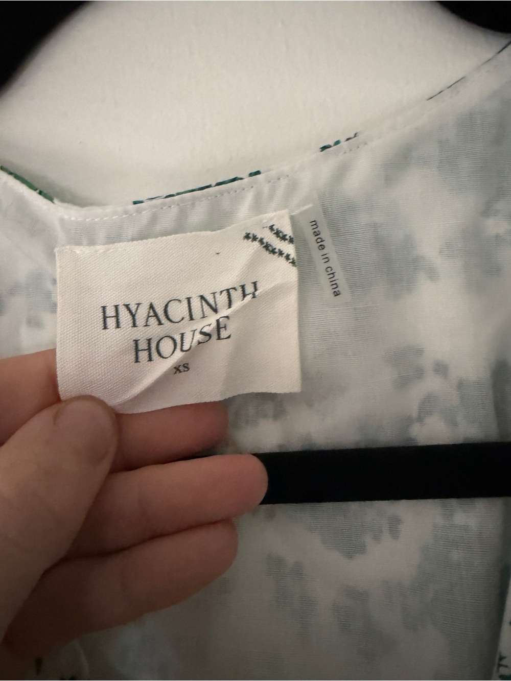 Hyacinth House Green Floral V-Neck Dress, Size XS - Picture 2 of 8